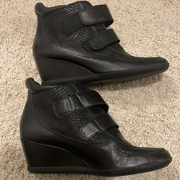 Aerosols Heel Rest - Picture 2 of 4